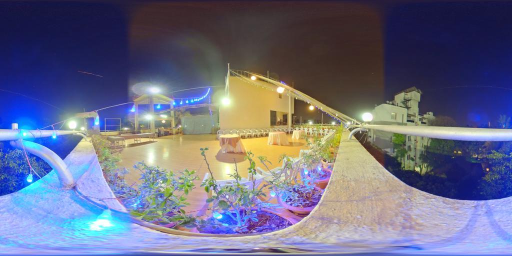 Hotel Raviraj Pune Exterior foto
